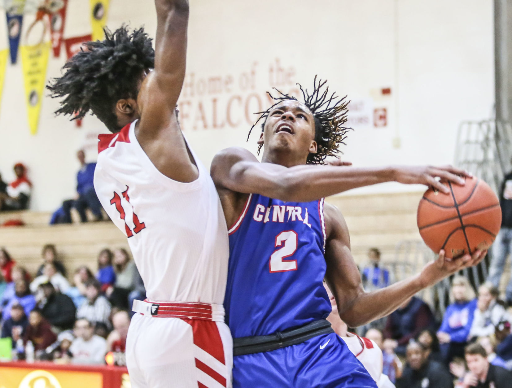 021120-qc-spt-cent-west-hoops-04.JPG
